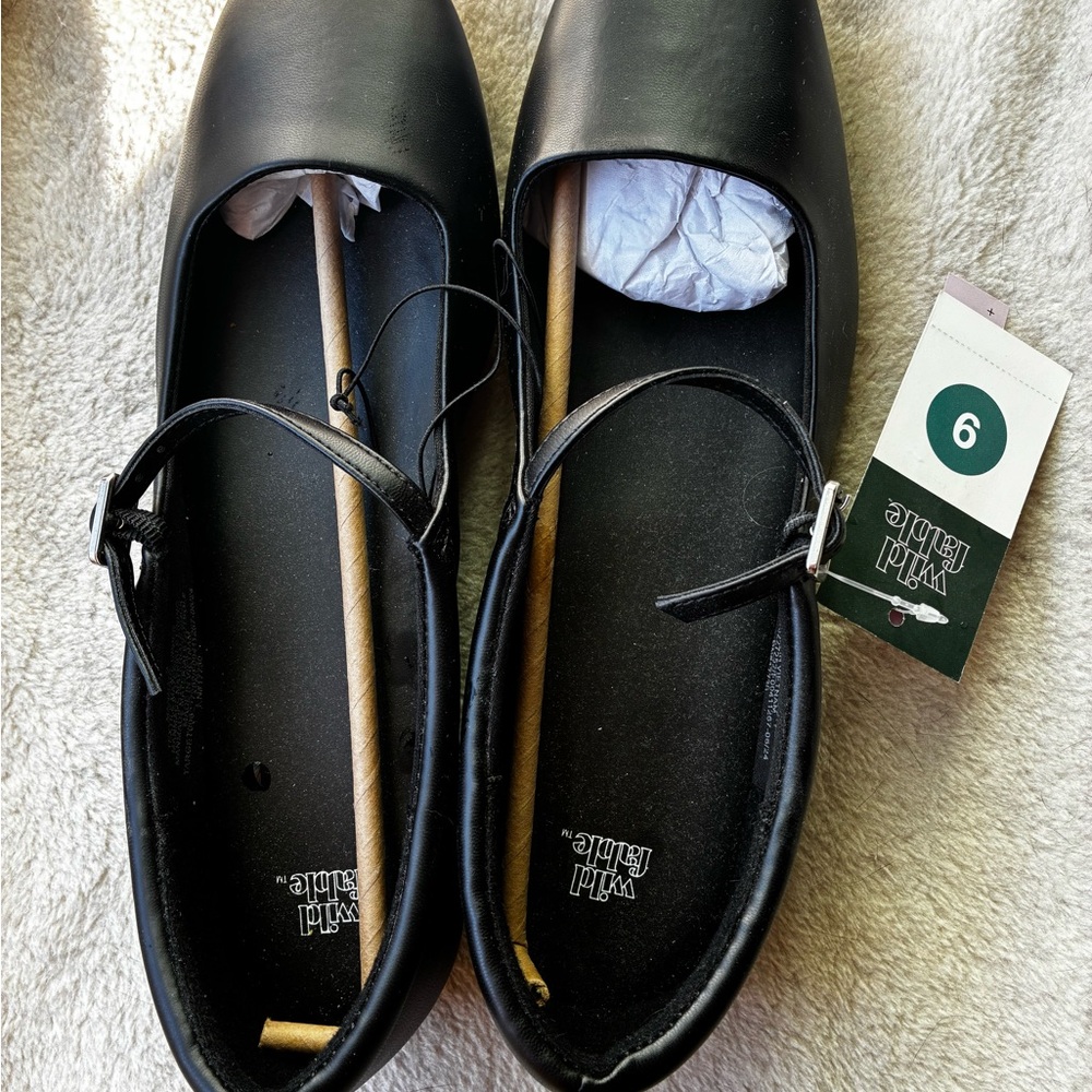Wild Fable Women's Black Flats size 9